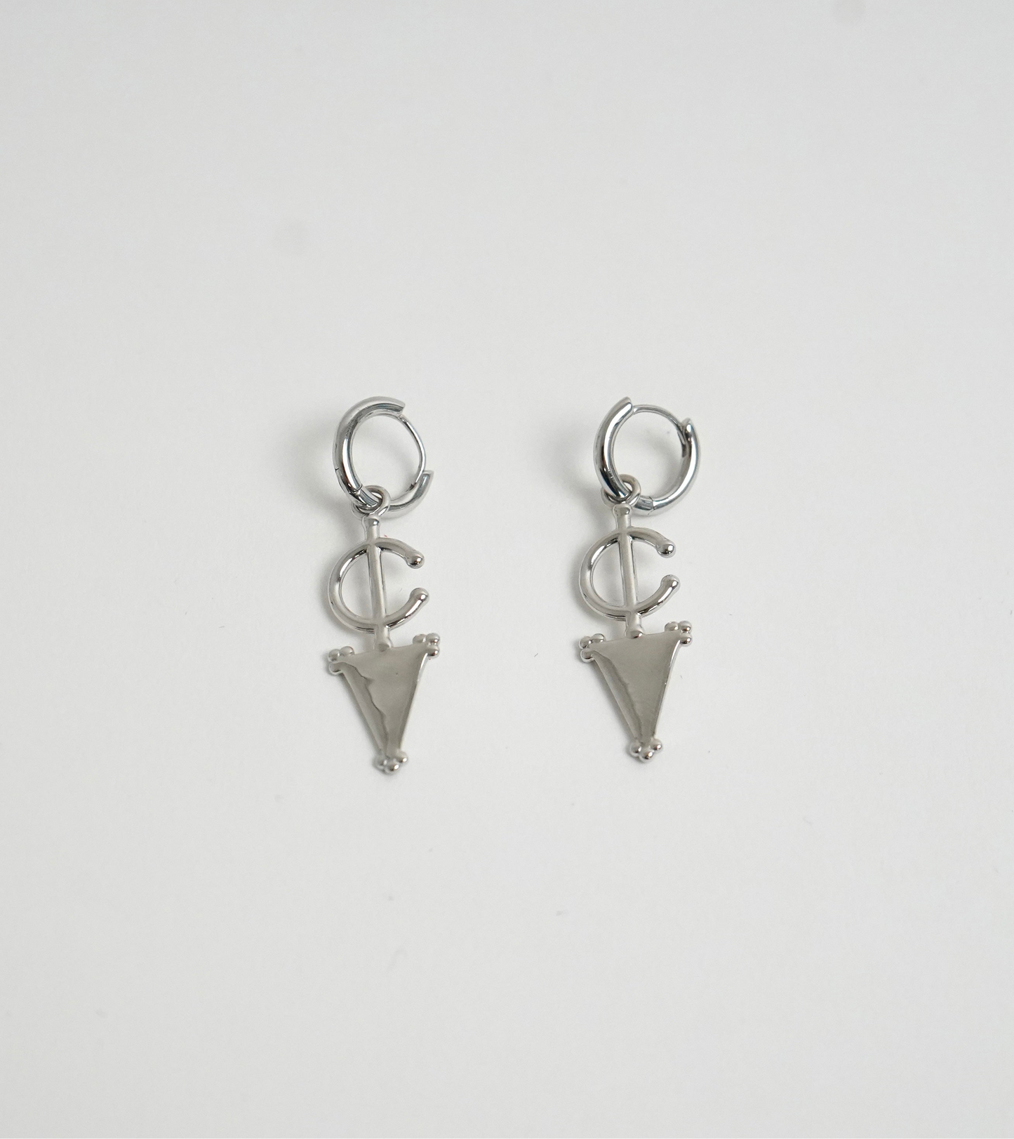 Rhodium Plated Fibula Hoops ©