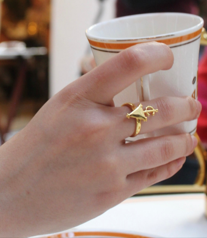 Fibula Adjustable Ring ©